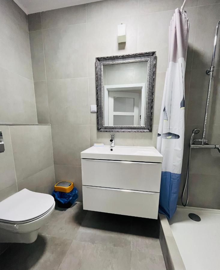 Comfy Guest Apartment Βαρσοβία Εξωτερικό φωτογραφία