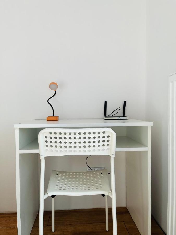 Comfy Guest Apartment Βαρσοβία Εξωτερικό φωτογραφία
